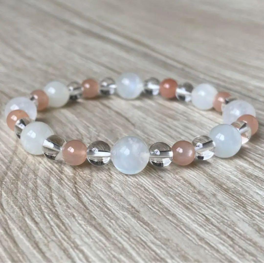 月の光のように優しく照らし幸福へと導く/パワーストーン/ムーンストーン/天然石