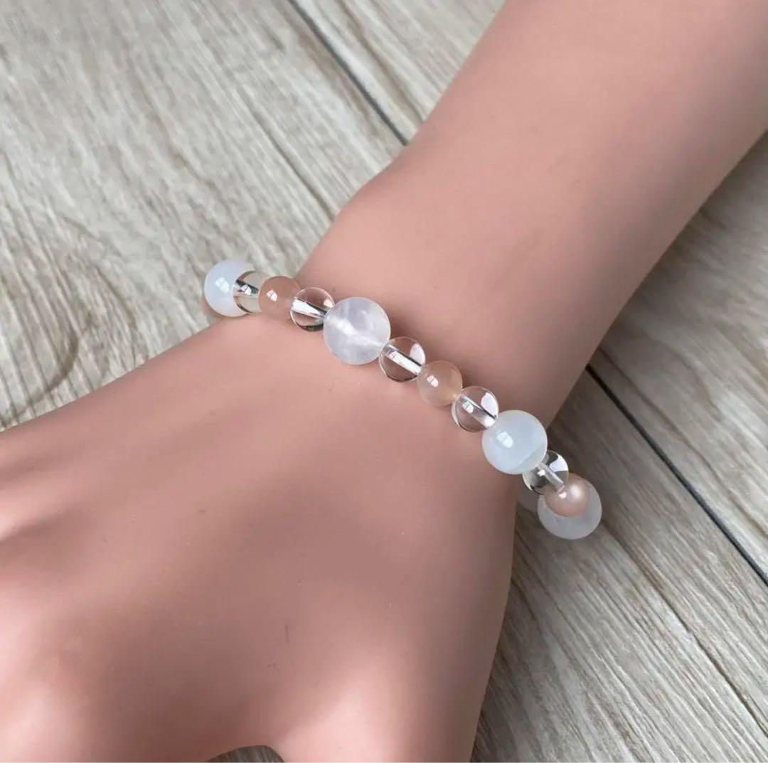 月の光のように優しく照らし幸福へと導く/パワーストーン/ムーンストーン/天然石