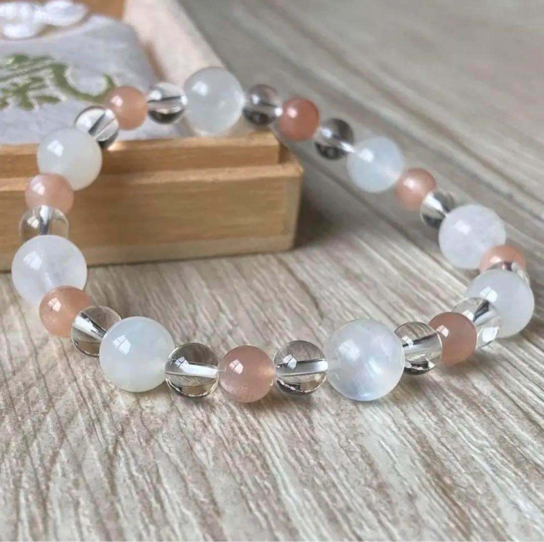 月の光のように優しく照らし幸福へと導く/パワーストーン/ムーンストーン/天然石