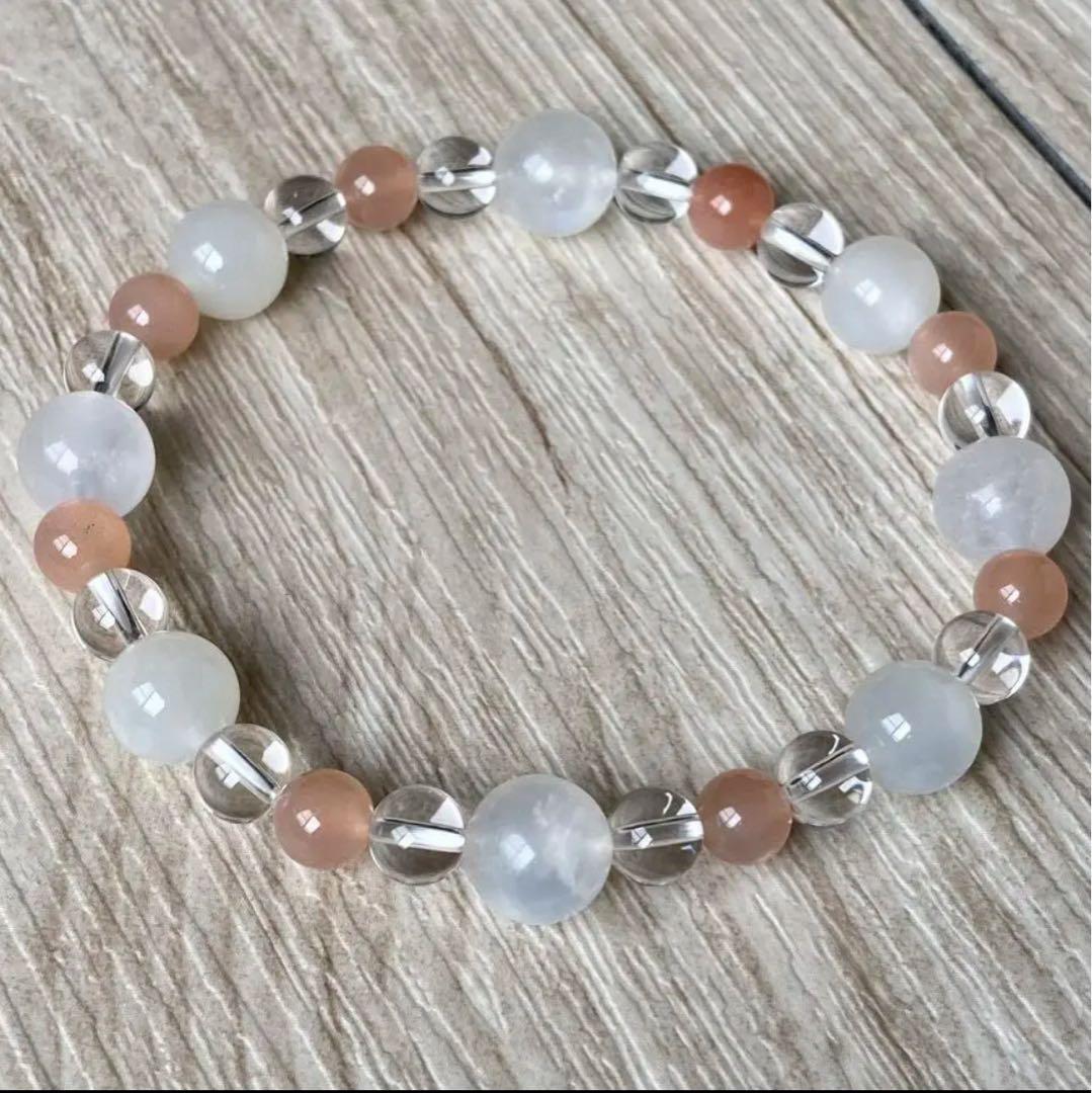 月の光のように優しく照らし幸福へと導く/パワーストーン/ムーンストーン/天然石