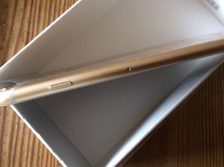 iPhoneアクセサリー iPhone6 16G au