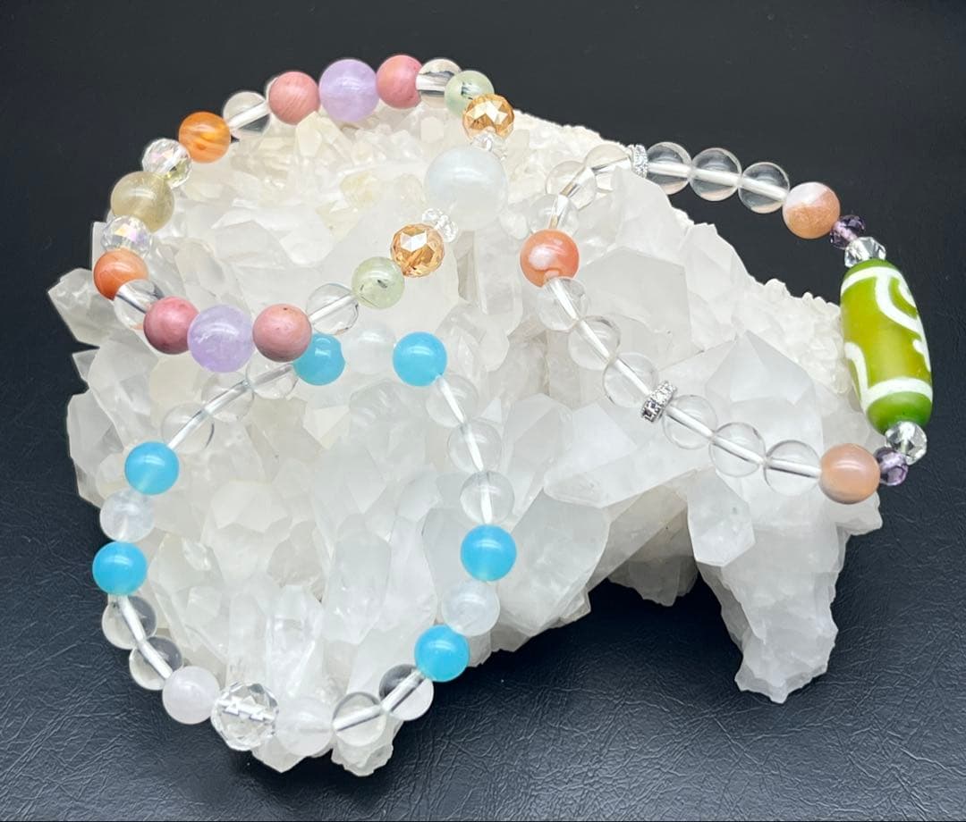 天然ヒマラヤ水晶クラスター　マニカラン産　パワーストーン　浄化　台付き