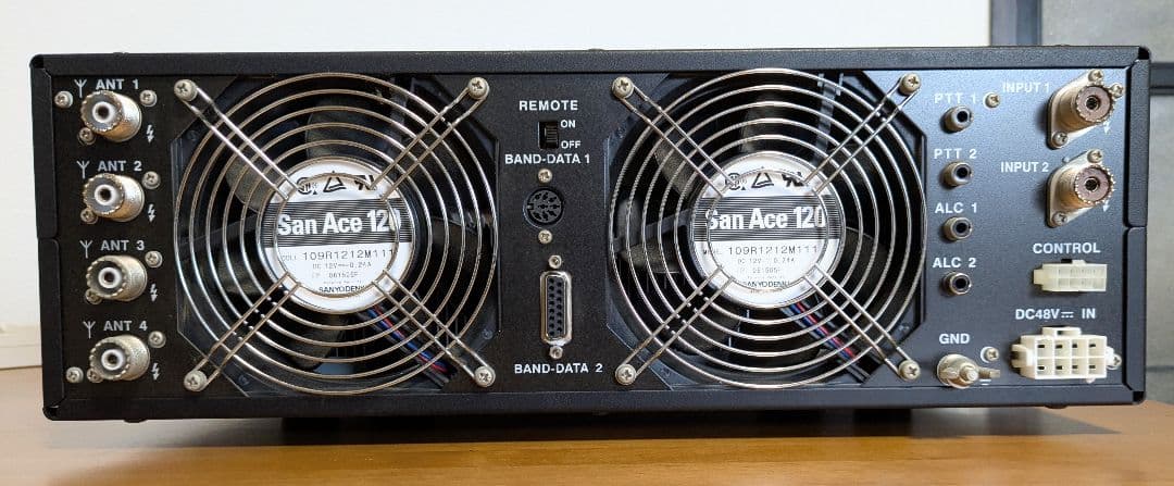 YAESU VL-1000、VP-1000 八重洲無線 リニアアンプ