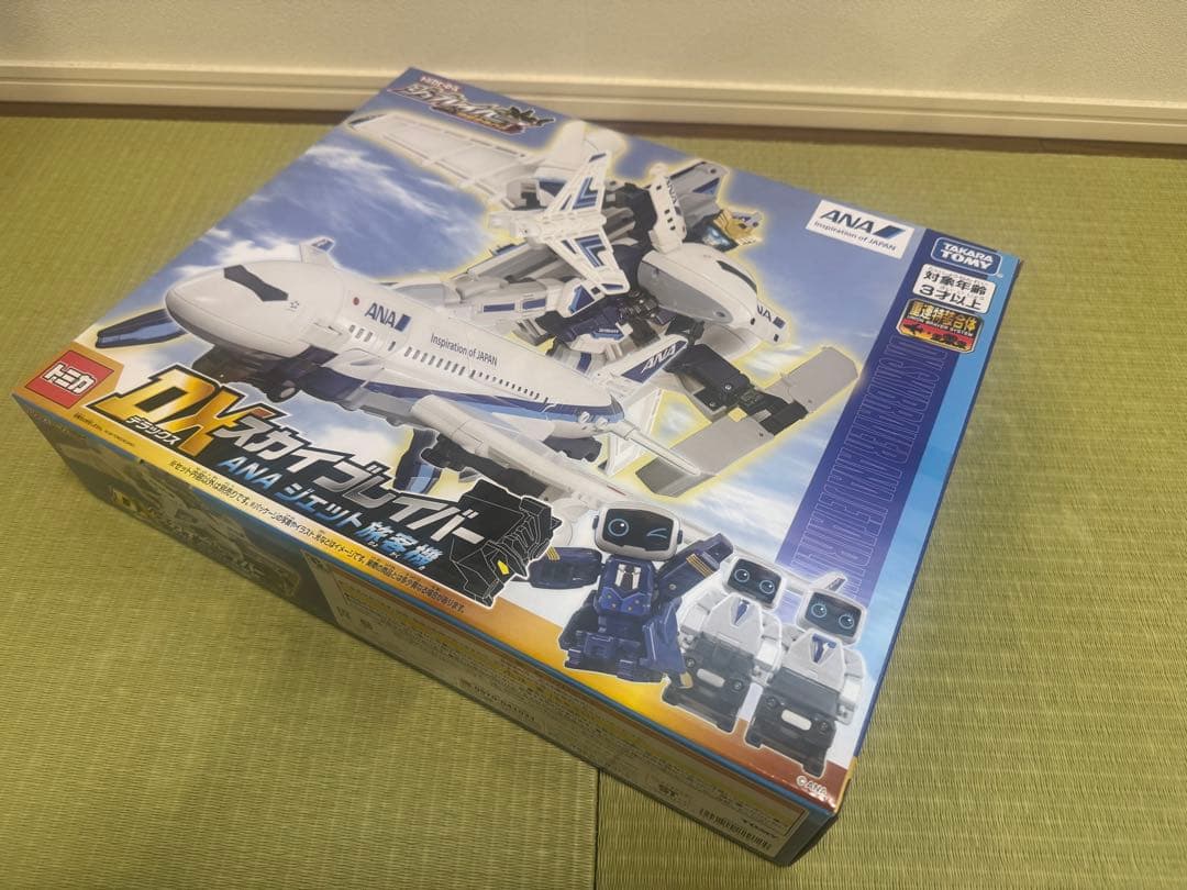 トミカDXスカイブレイバー ANAジェット旅客機 (新品未開封品)