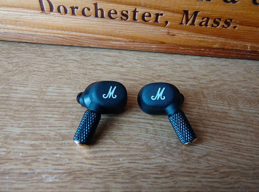 Marshall Motif Ⅱ A.N.C ワイヤレスイヤホン（不具合品）