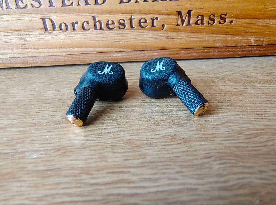 Marshall Motif Ⅱ A.N.C ワイヤレスイヤホン（不具合品）