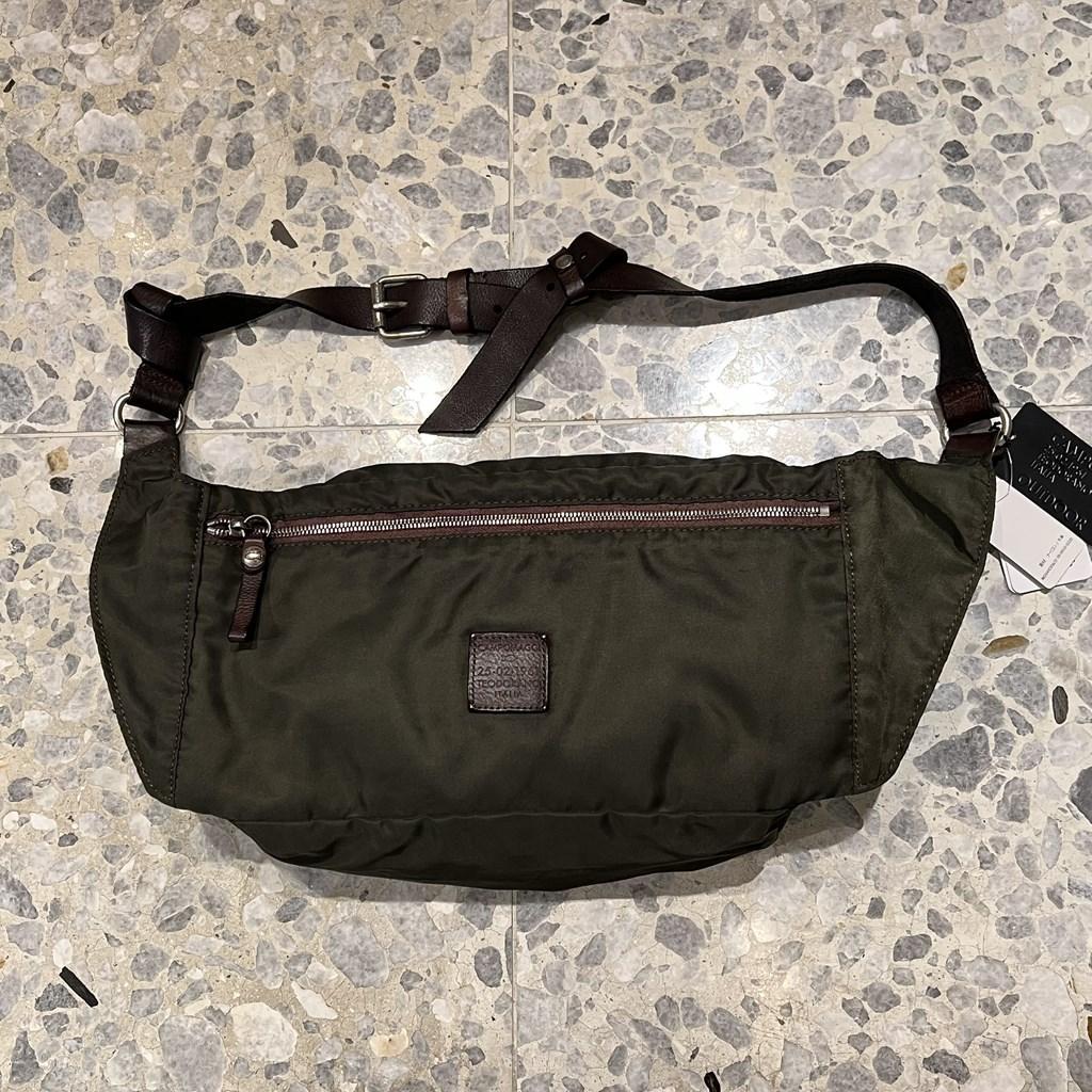 カンポマッジ CAMPOMAGGI ボディバッグ　ウエストバッグ