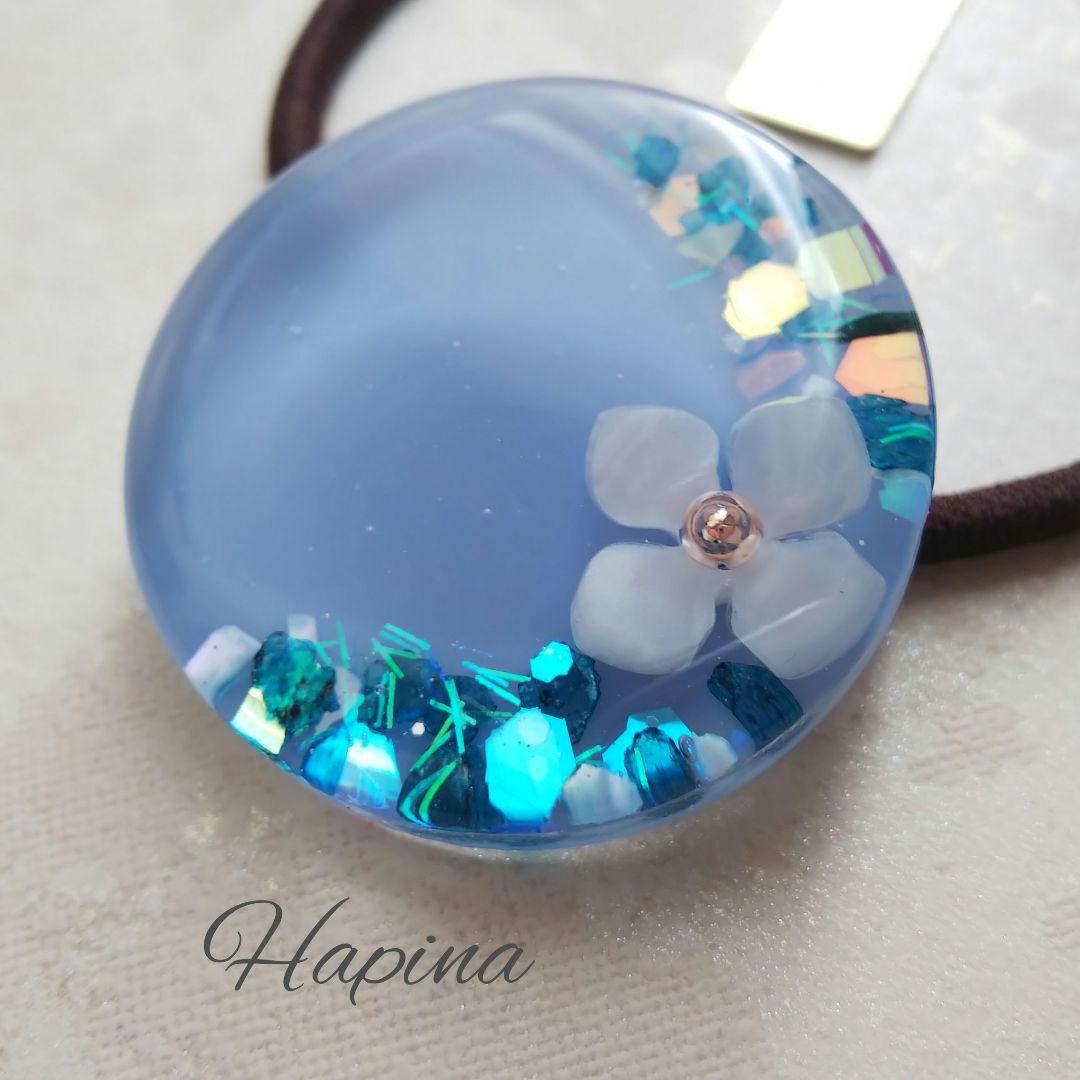 1粒アジサイ ライトブルーラウンドレジンヘアゴム