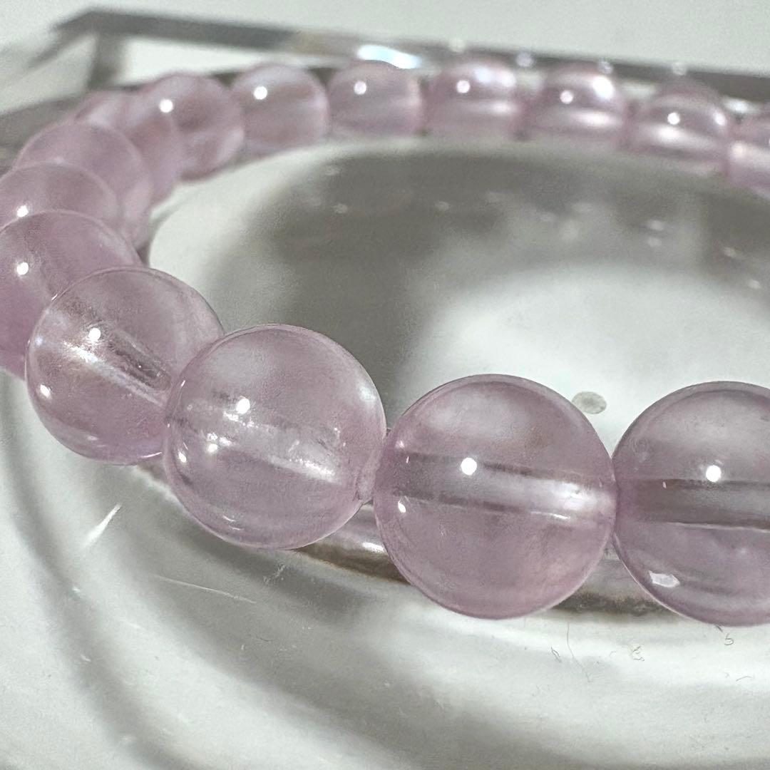 高品質　モルガナイト　8ミリ後半宝石質