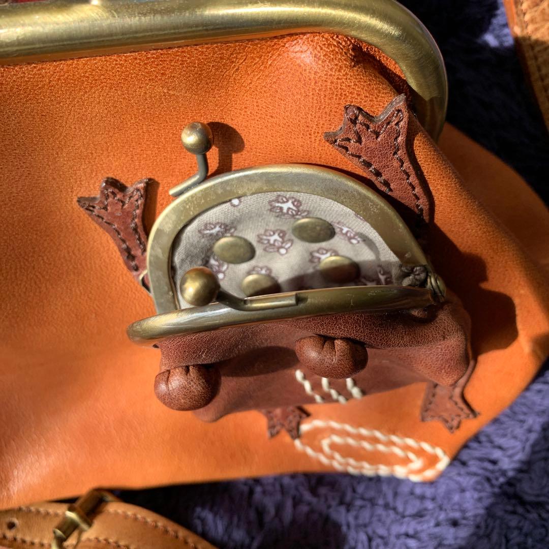 『お値下げ』カエルモチーフ レザーショルダー/ハンドバッグ