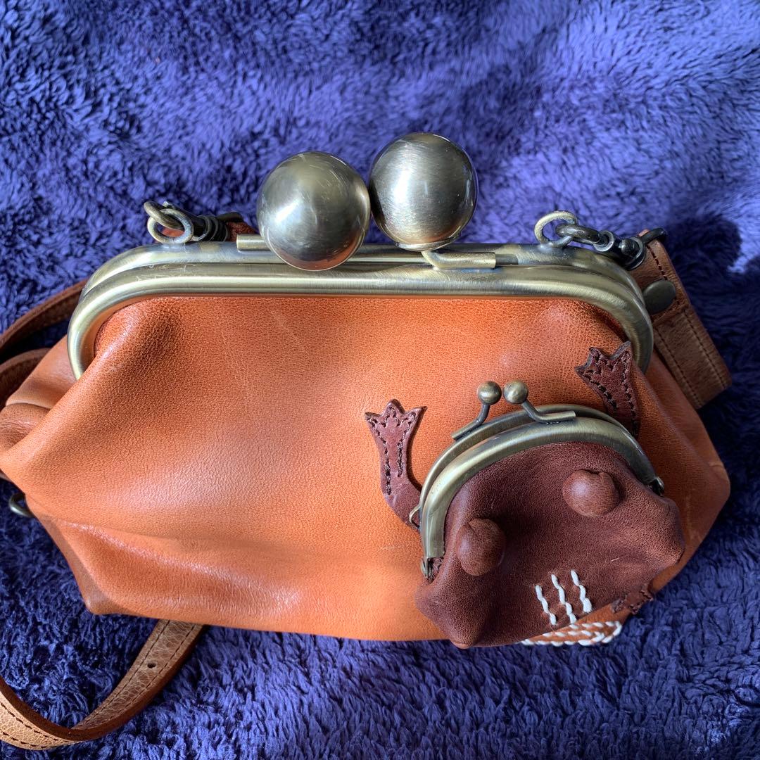 『お値下げ』カエルモチーフ レザーショルダー/ハンドバッグ