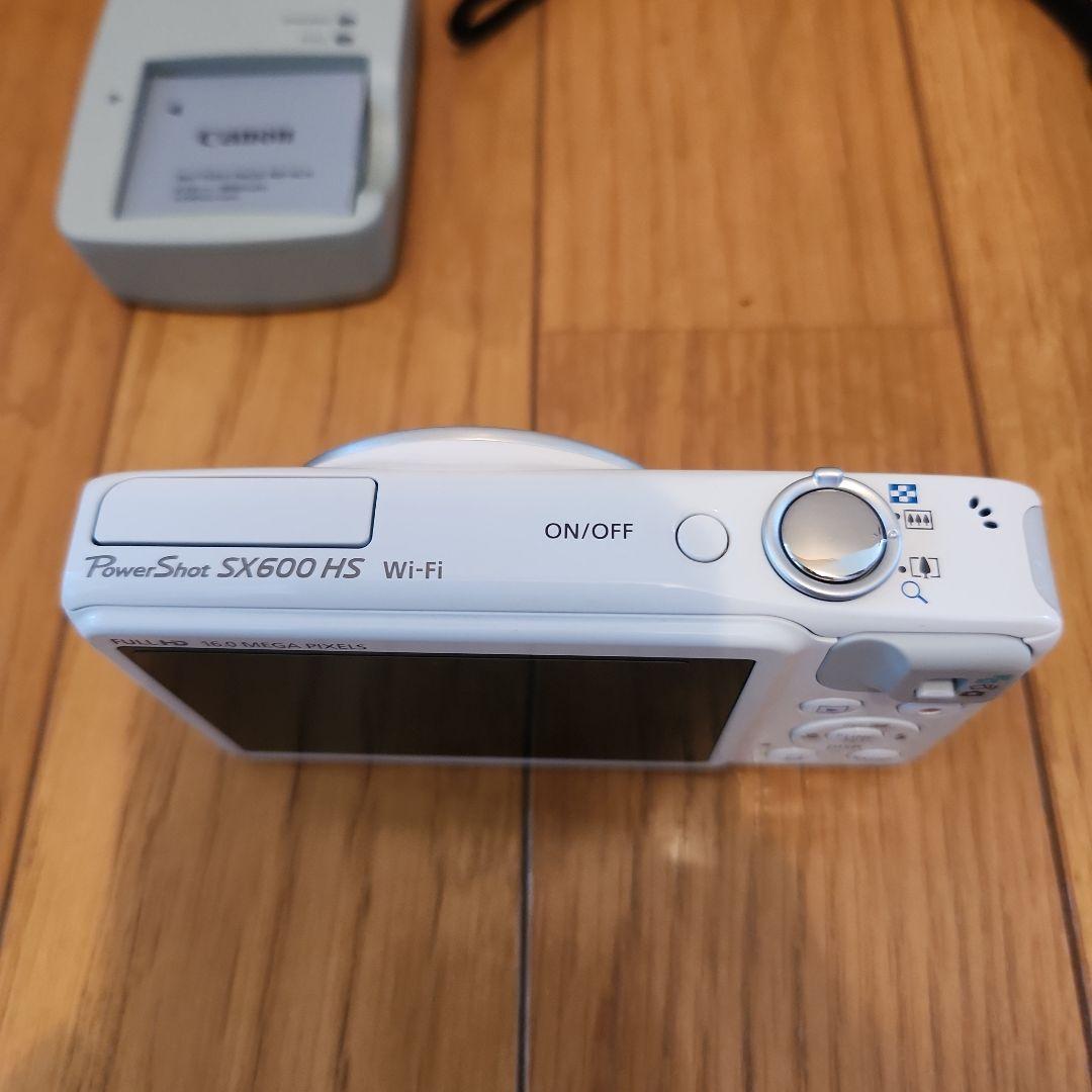 Canon powershot SX600HS デジタルカメラ　人気のホワイト