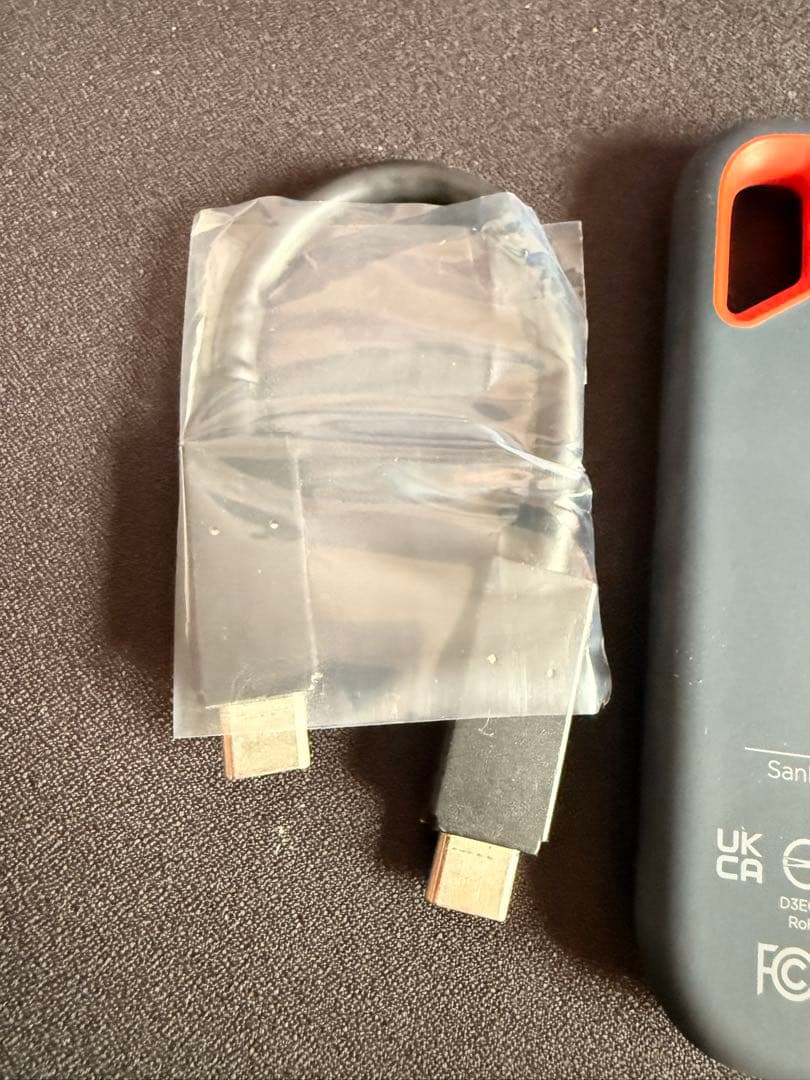 Sandisk SSD 4TB ポータブルSSD 外付けSSD