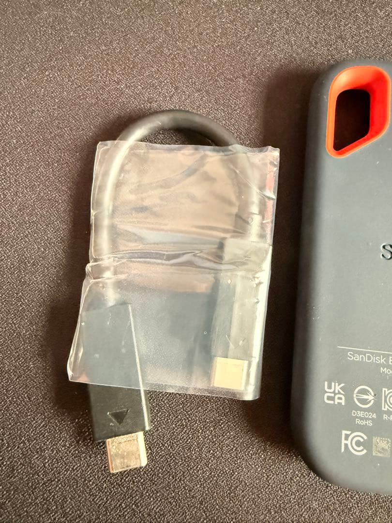 Sandisk SSD 4TB ポータブルSSD 外付けSSD