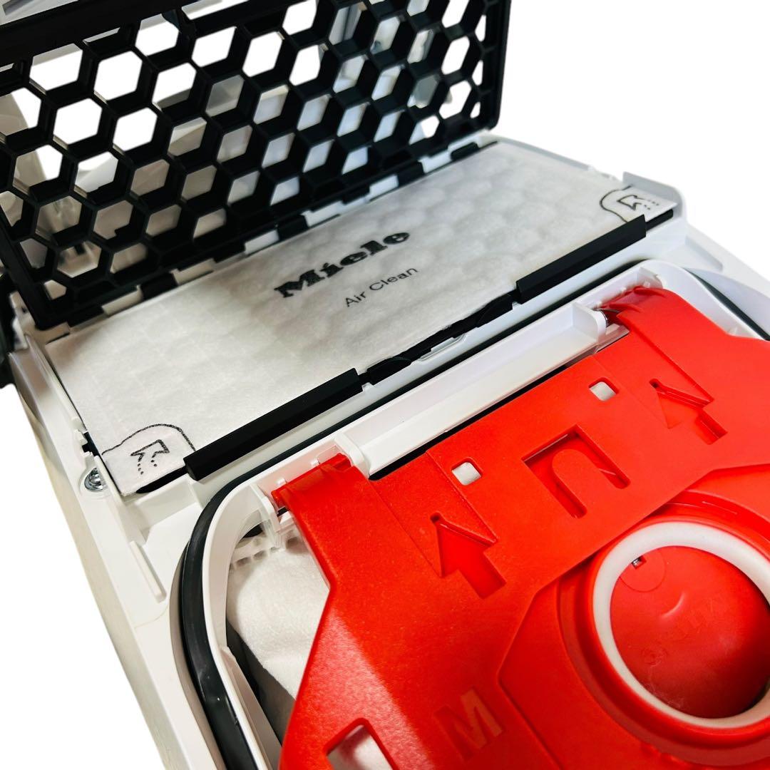 美品　MieleミーレCompact C1 SCAO3 紙パック6枚付