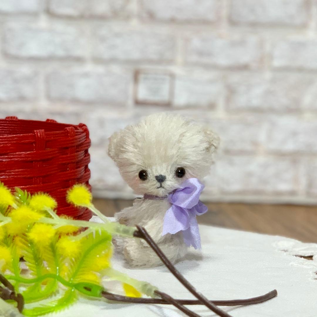 テディベア くすみホワイト色 小さな熊 可愛い子 シュタイフ ぬいぐるみは家族