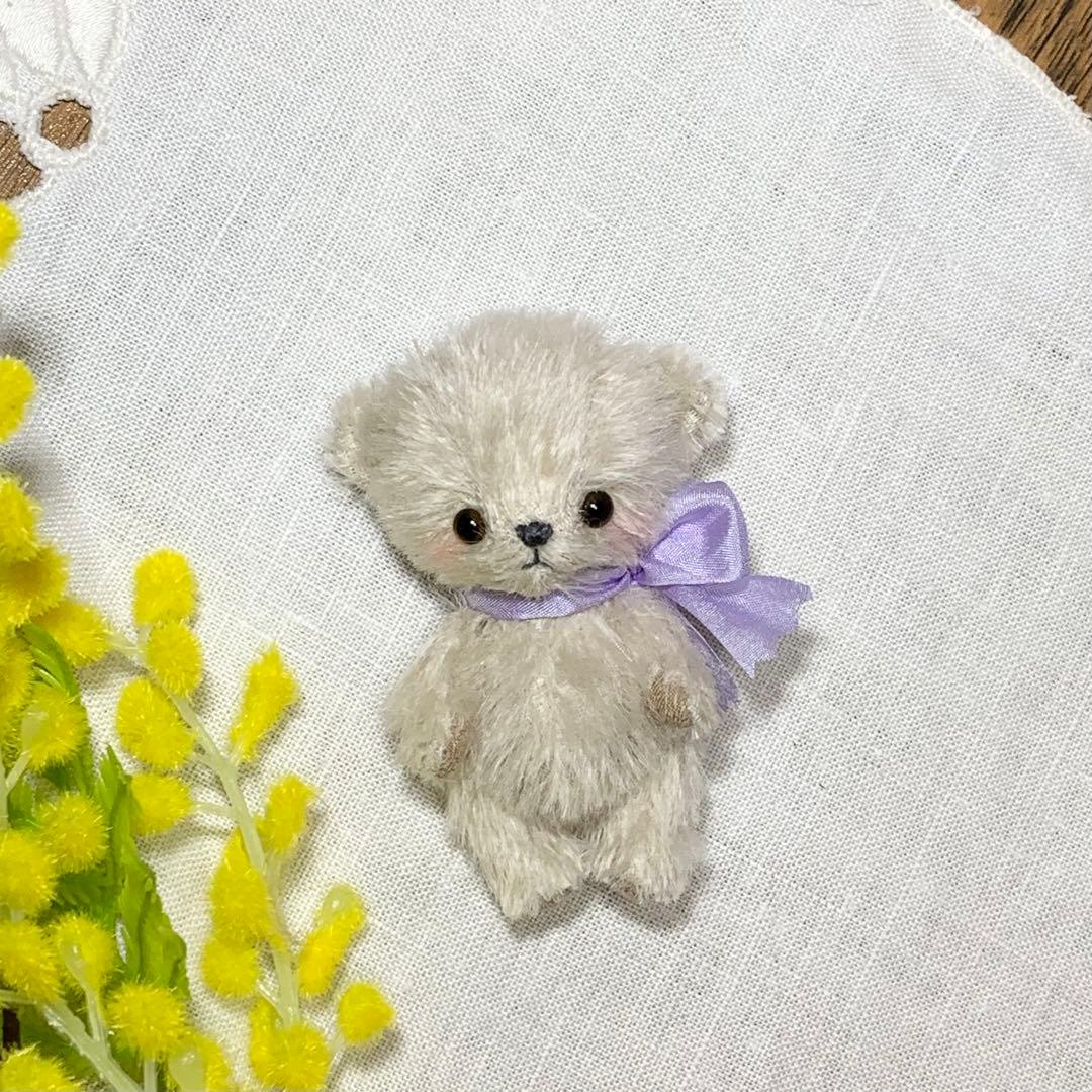 テディベア くすみホワイト色 小さな熊 可愛い子 シュタイフ ぬいぐるみは家族