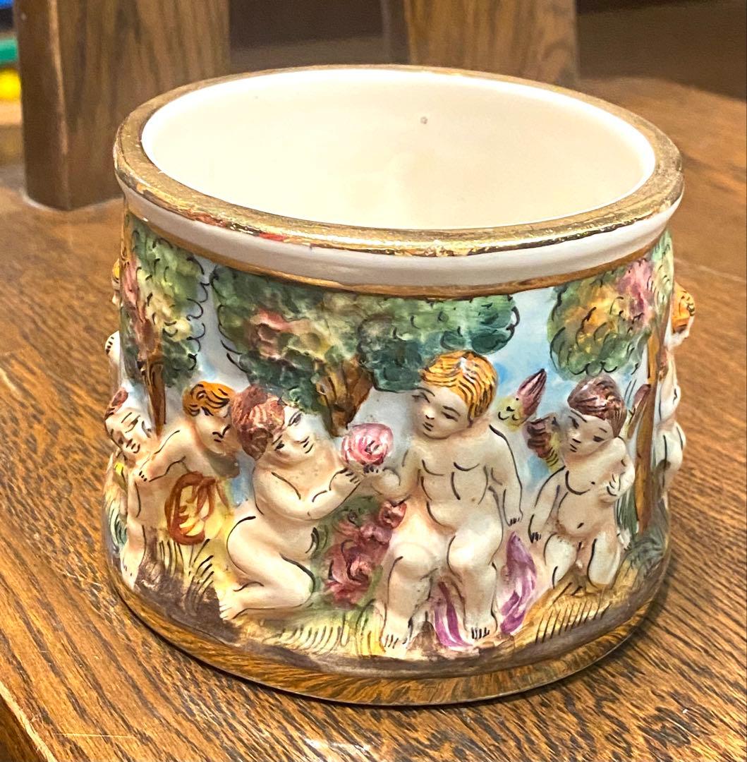 陶器　カポディモンテ焼き　小物入れ