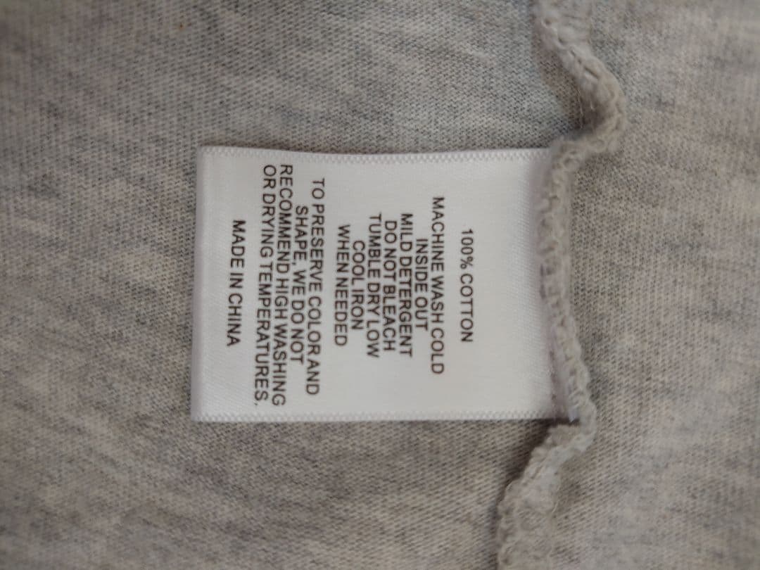 【値下】レッド・ホット・チリ・ペッパーズ ロングTシャツ　Мサイズ