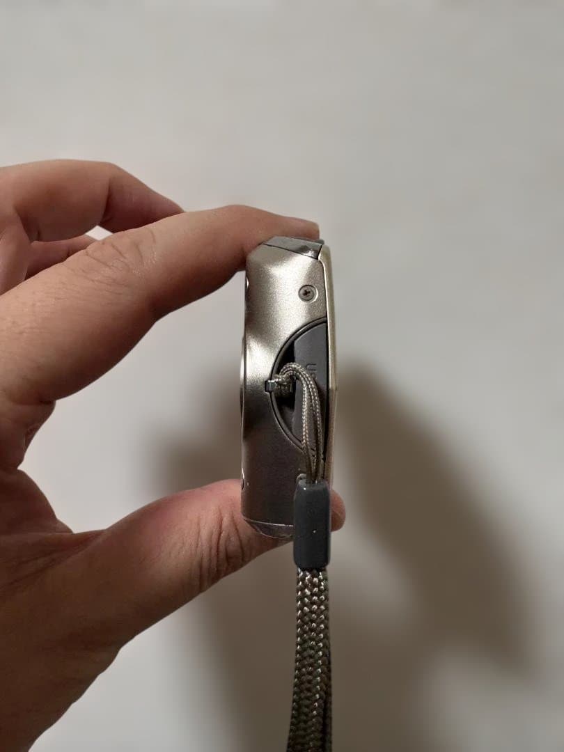 【ジャンク品】CASIO EXILIM EX-Z2300 デジタルカメラ