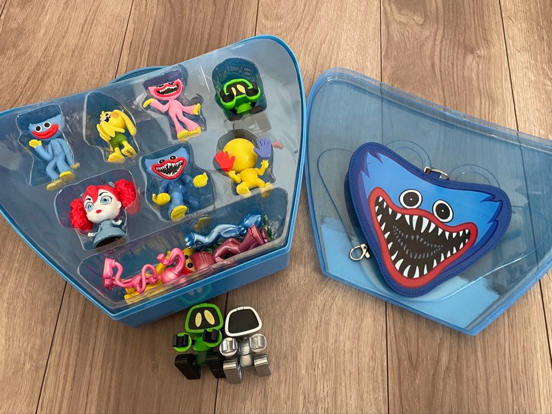 Poppy Playtime ハギーワギー　フィギュアセット カードケース付き