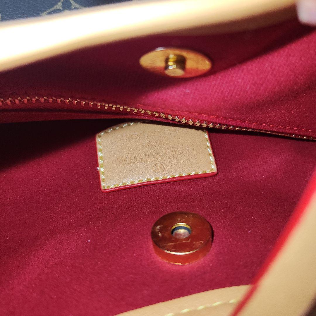 Louis Vuitton ショルダーバッグ ダークブラウン　ノベルティ