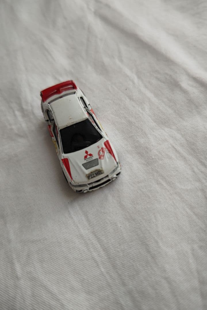 トミカ ミツビシ レースカー