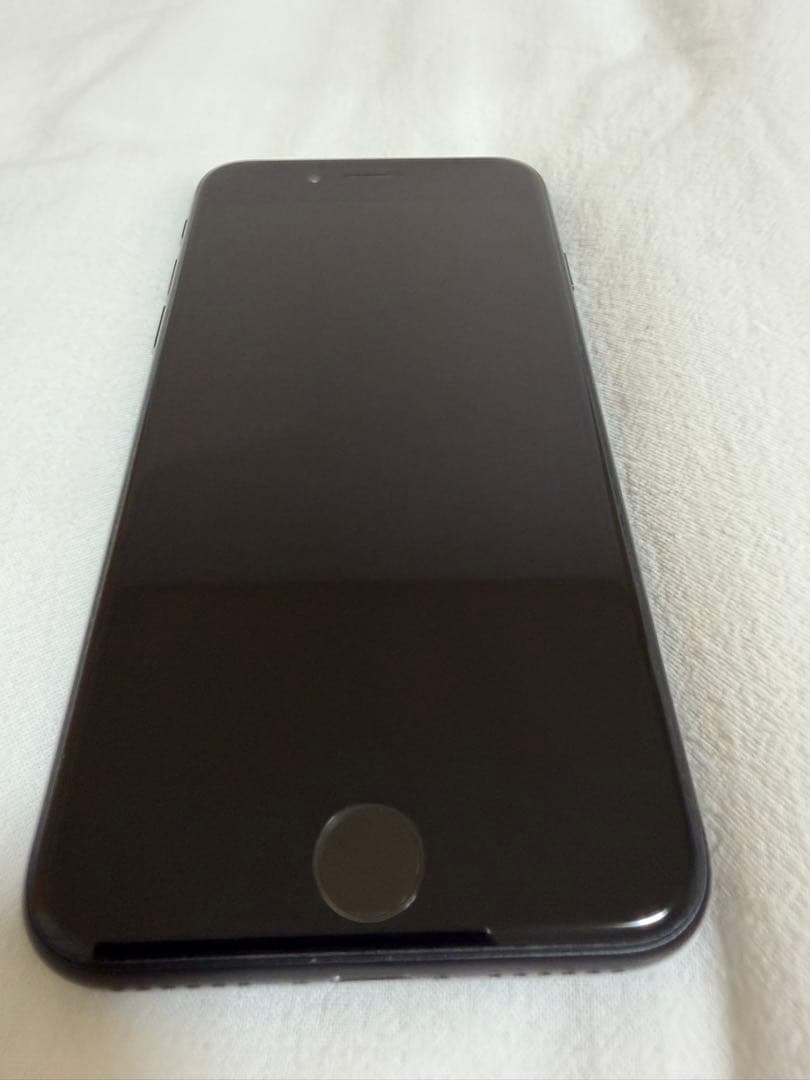 iPhone SE 第2世代 SIMフリー