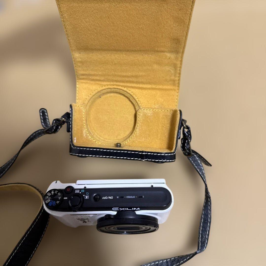 CASIO EX-FC400S ホワイト『美品』