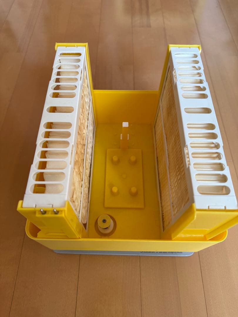 Oskar イエロー 置き型加湿器 コンパクトデザイン