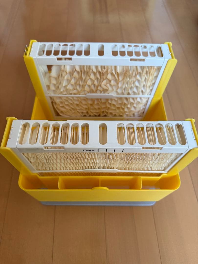 Oskar イエロー 置き型加湿器 コンパクトデザイン