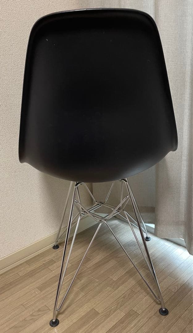 Vitra社製イームズ サイドシェルチェア DSR BLACK