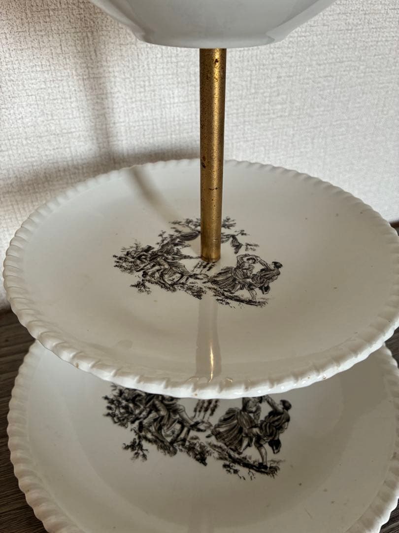 フランス　アンティーク　3段　ケーキスタンド 陶器製 アフタヌーンティー