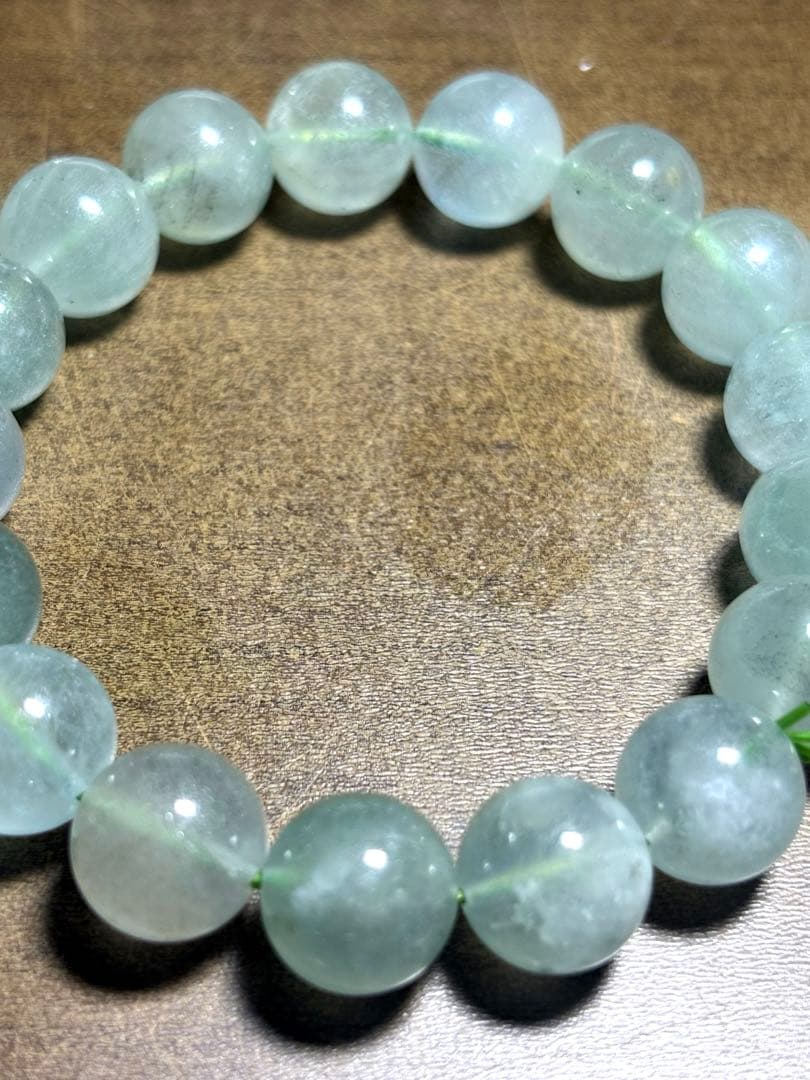 天然石　グリーンアクアマリンブレス12.5㎜（新品未使用）淡いグリーン　高品質