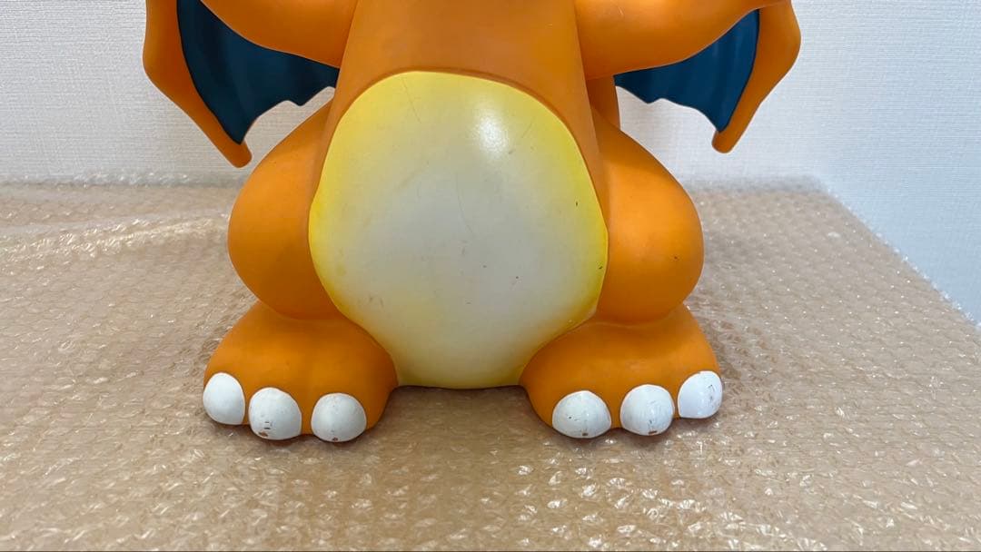 ポケモン リザードン 貯金箱