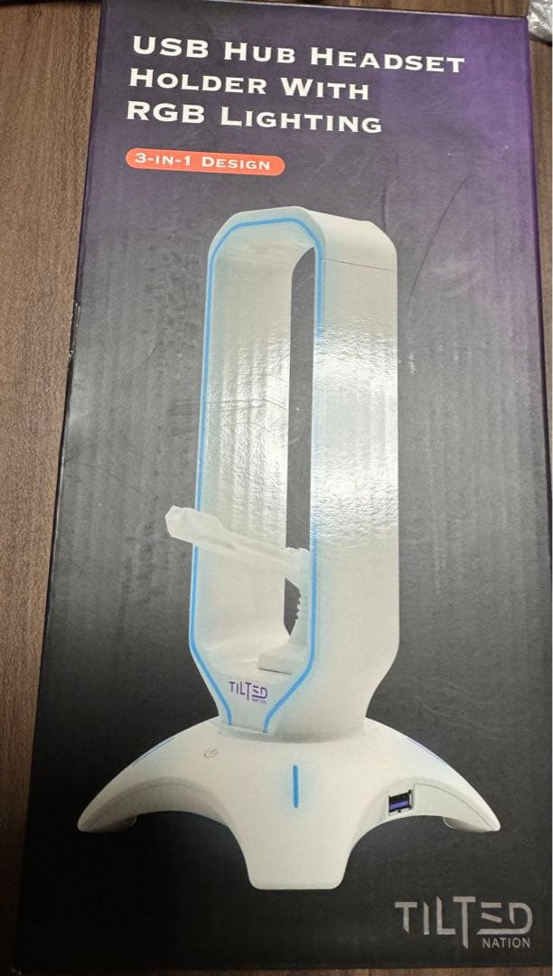 Tilted Nation RGBヘッドセットスタンド - 3イン1 ゲーム
