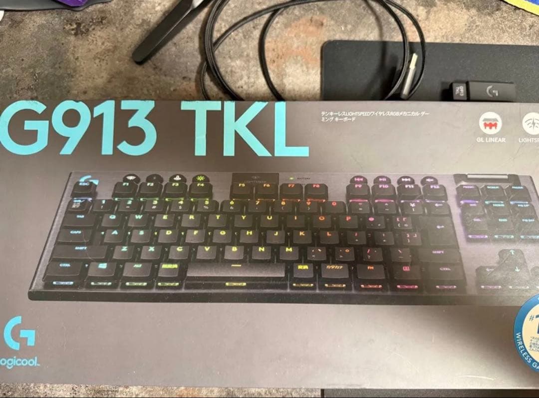 Logitech G913 TKL RGBキーボード 本体