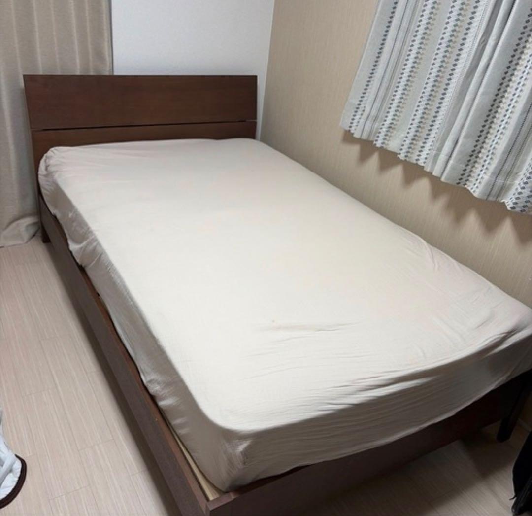 （引き取り限定）埼玉県 セミダブルベッドフレーム＆マットレス