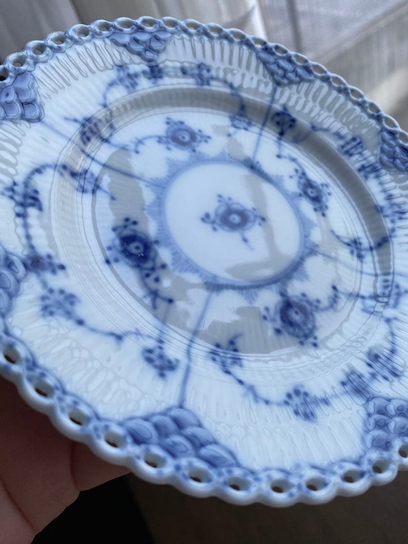 ゆ*き様 ロイヤルコペンハーゲンブルーフルーテッドフルレース1/1088①