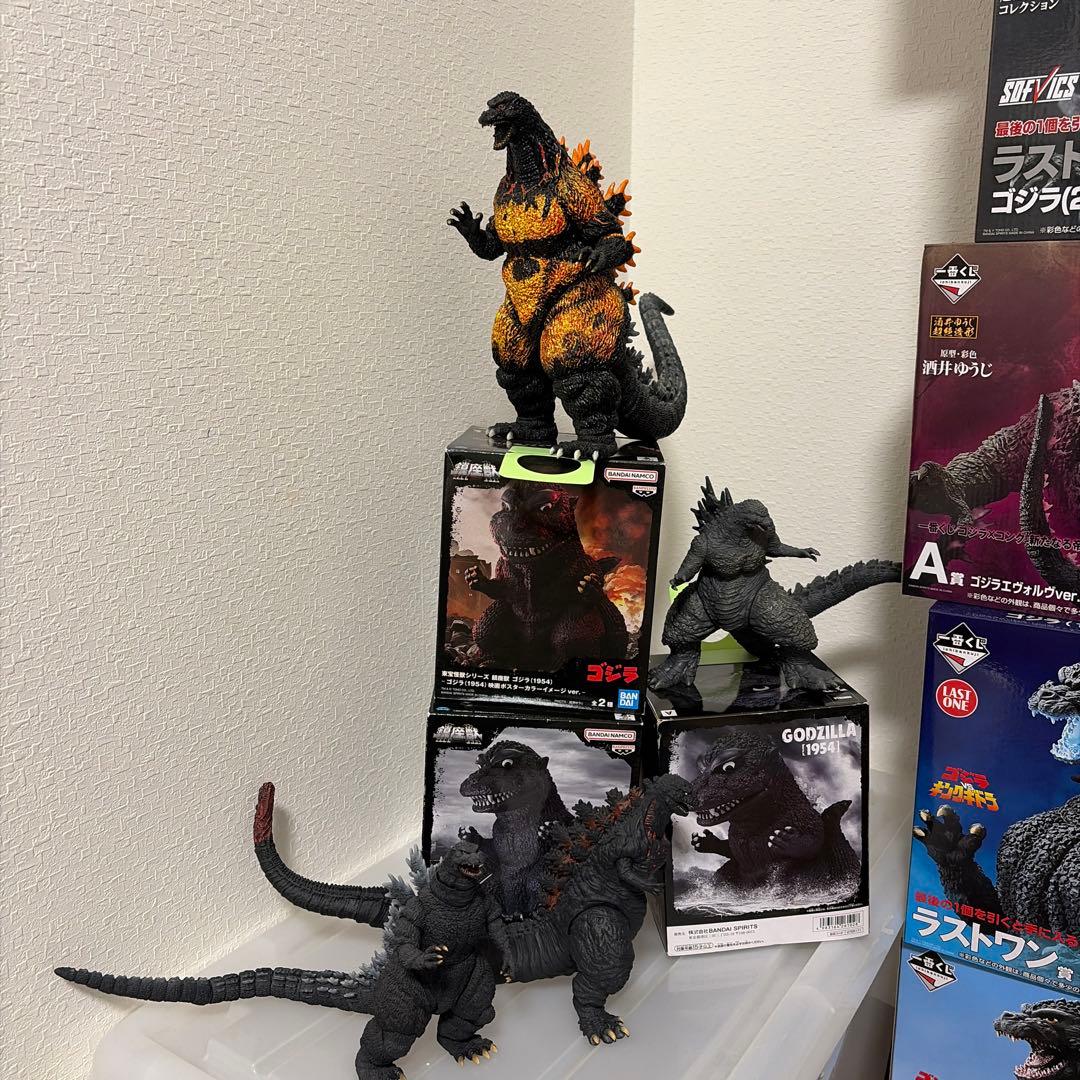 ゴジラフィギュアセット