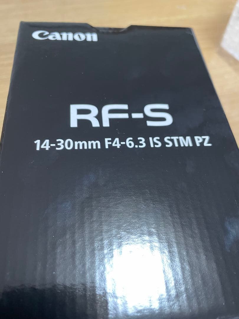 Canon RF-S14-30mm F4-6.3 IS STM ズームレンズ