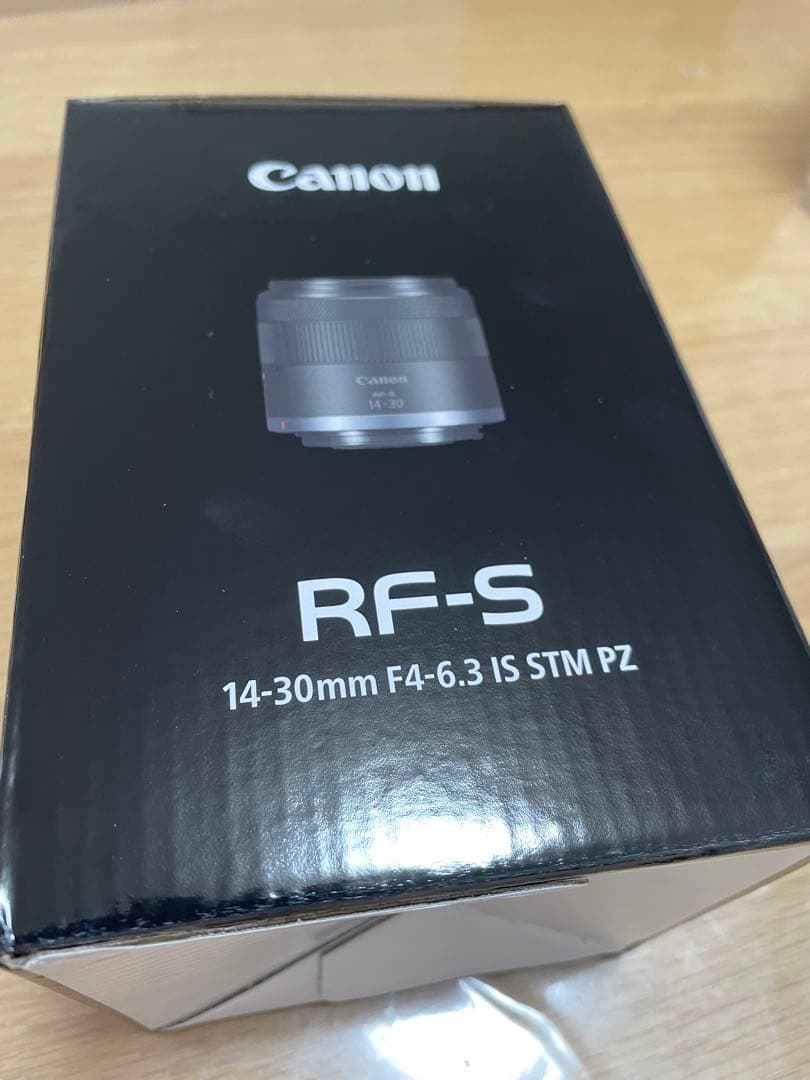 Canon RF-S14-30mm F4-6.3 IS STM ズームレンズ