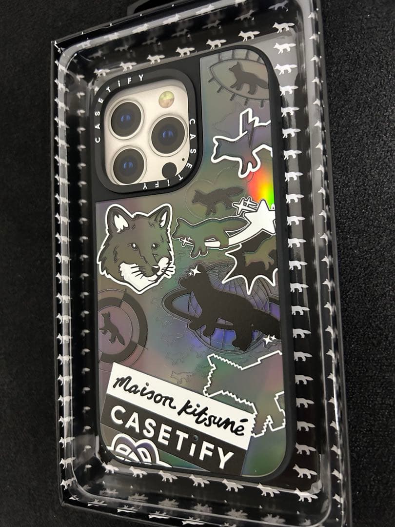 メゾンキツネ　iPhone14Proケース