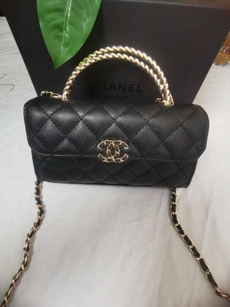 VVIP ノベルティショルダー（ハンドバッグ）