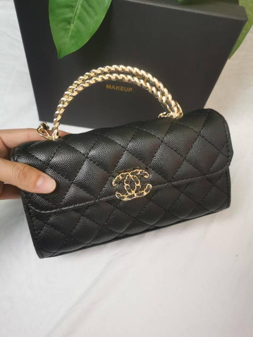 VVIP ノベルティショルダー（ハンドバッグ）