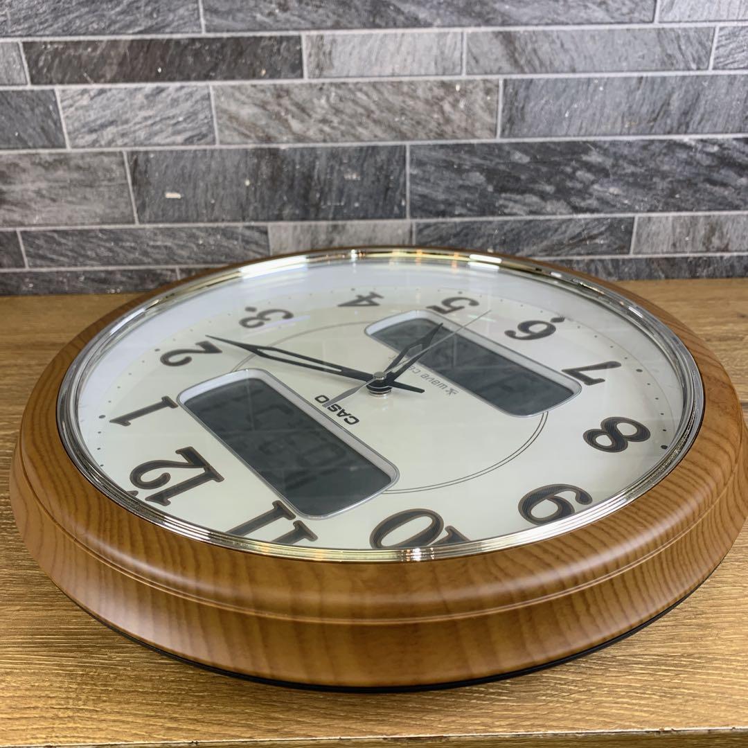 CASIO　電波時計　掛け時計　温湿度、日付デジタル表示　時報・ライト機能付き