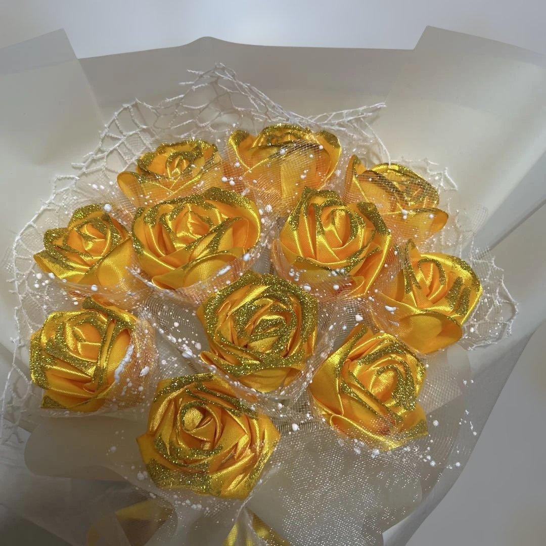 11本黄色バラブーケ　ラメ付き❣️プレゼント 枯れない花 永生バラ 特別な人へ
