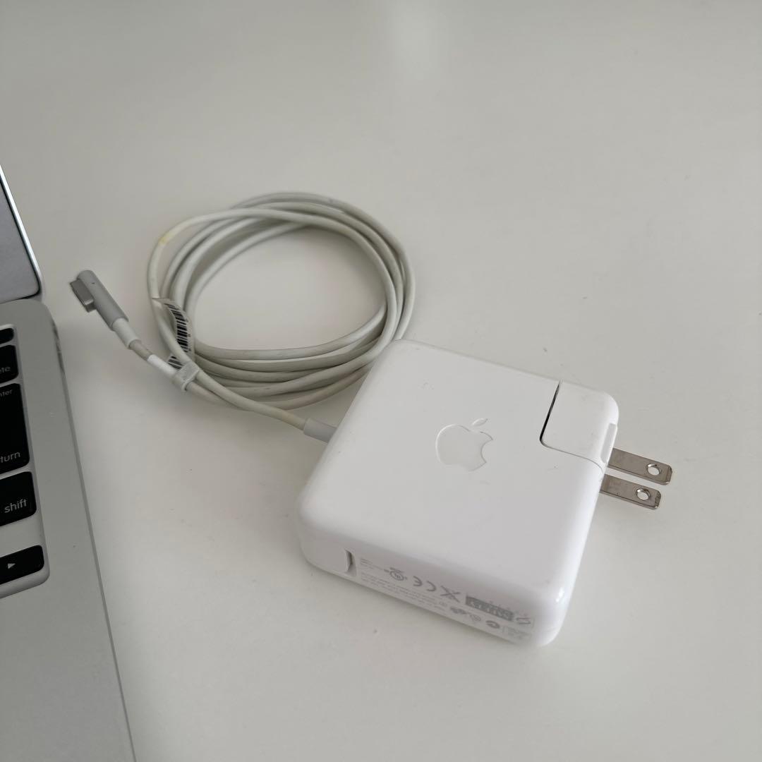 【美品DE完動品】MacBook Air 11インチ Late 2010