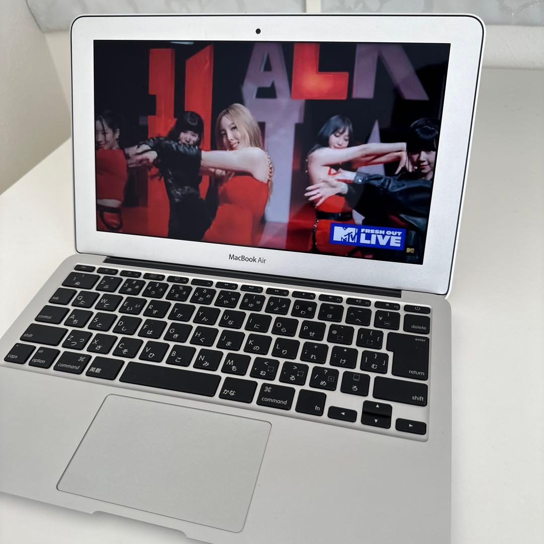 【美品DE完動品】MacBook Air 11インチ Late 2010