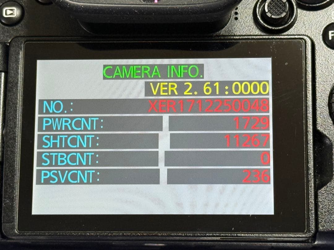 LUMIX G9PRO 本体・バッテリーグリップ・バッテリー3本・充電器セット